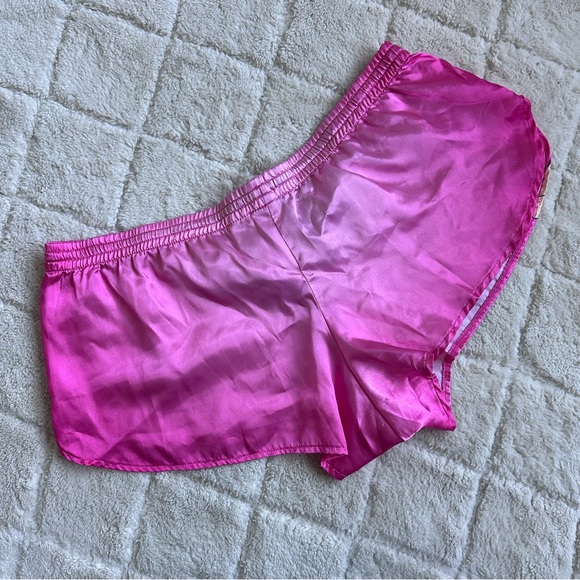 The Wonderful World Of Disney | Pink Tinkerbell Sleep Shorts | Size Extra Large - Picture 2 of 8